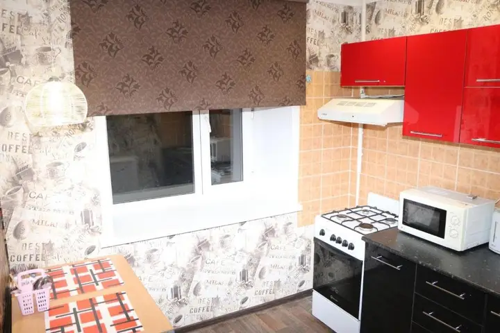 Караганда: Apartment Erubaeva 48