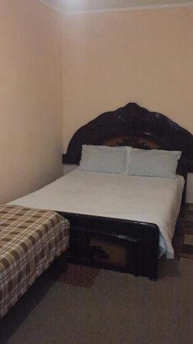 Алматы: Apartment on Batyr 41