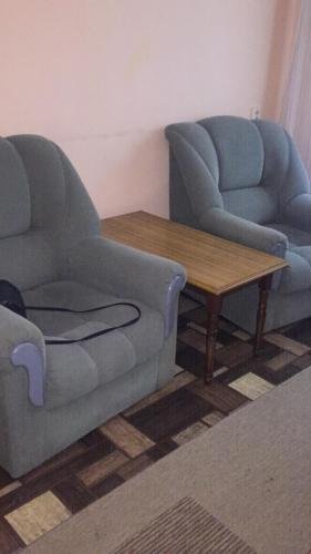Алматы: Apartment on Batyr 41