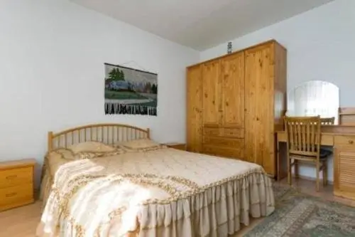 Алматы: Apartment with garden view on Gorodskaya 9