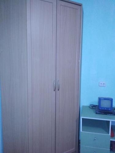 Шымкент: Room on Omishuly 21