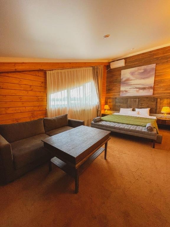Боровое: Baitas Hotel