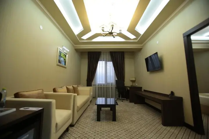 Туркестан: Royal Grand