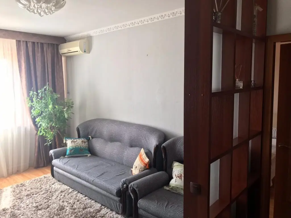 Павлодар: Na Gor'kogo 27 Apartments