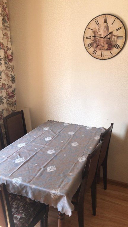 Павлодар: Na Gor'kogo 27 Apartments