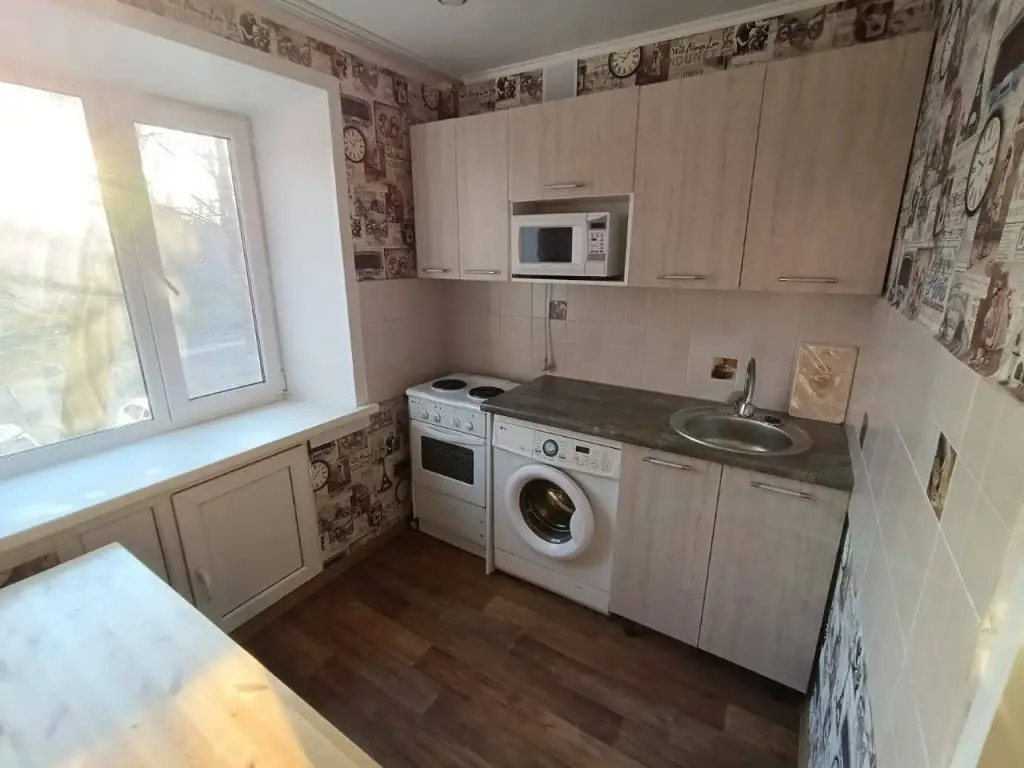 Павлодар: Na Kamzina 14 Apartments