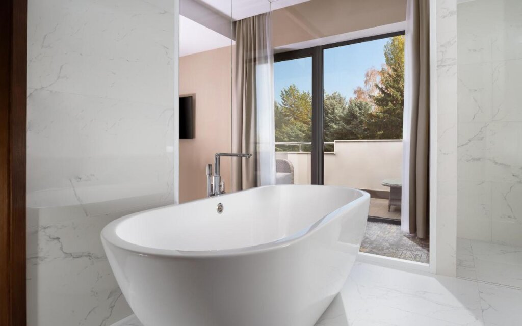 Алматы: Hotel Swissôtel Wellness Resort Alatau Almaty