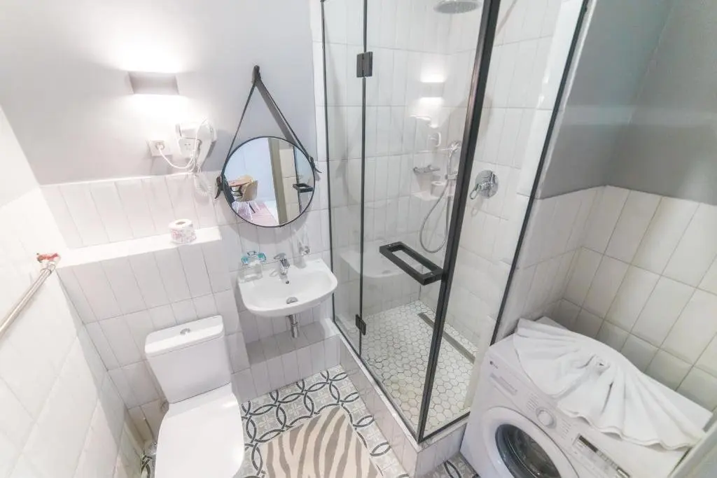 Алматы: Manica R House