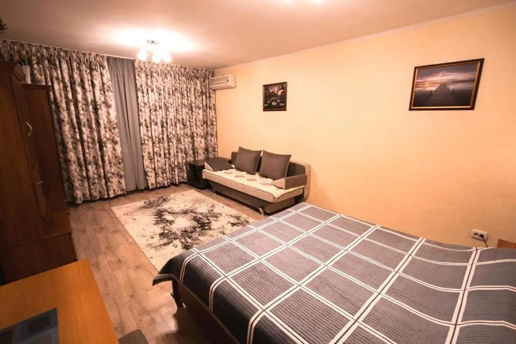 Алматы: Nadezhda Apartments at Kabanbai batyr 79
