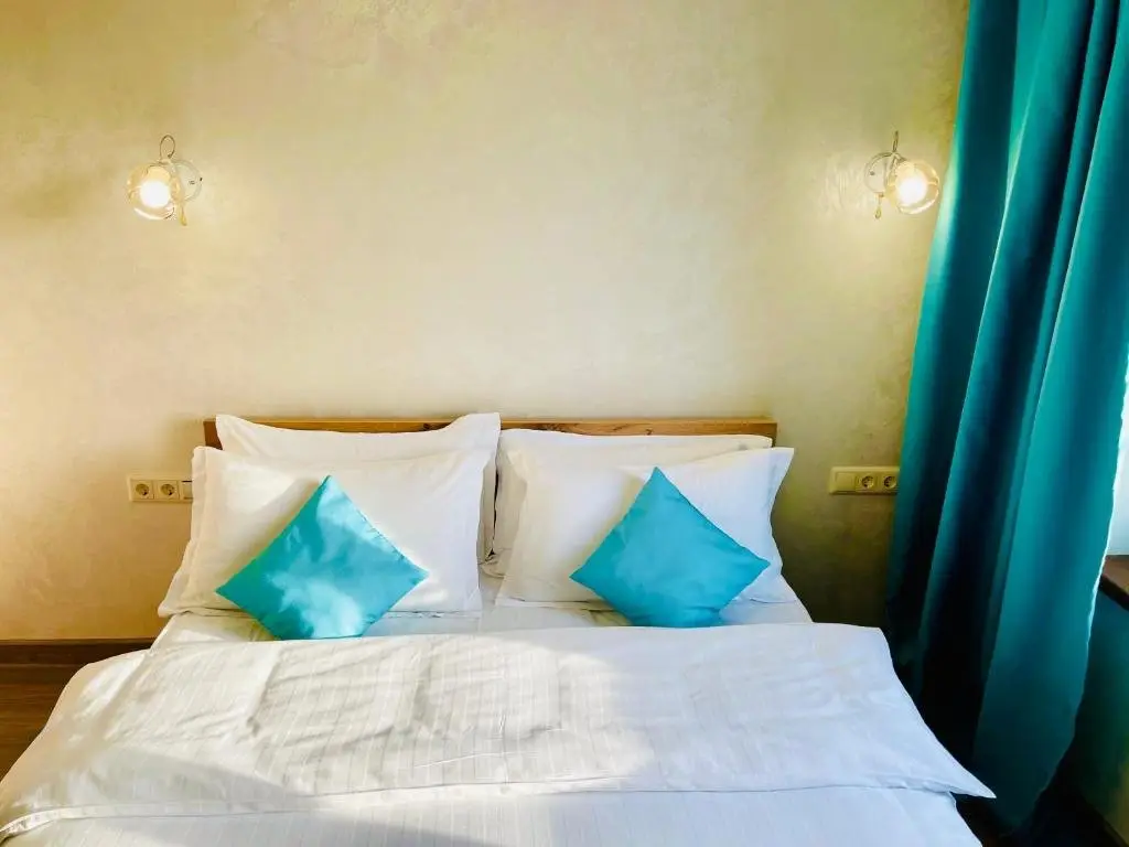 Алматы: QazaQ Apartments 50