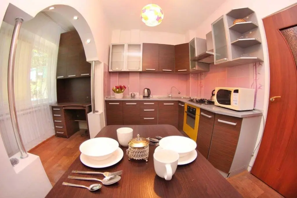 Алматы: Apartment On Tolebaeva 32