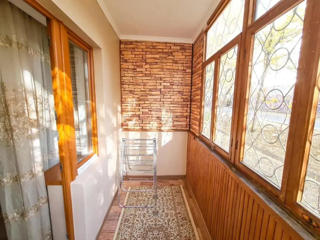 Алматы: Apartamenty na ulitse Rozybakieva, 103
