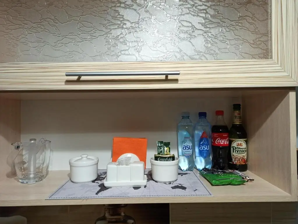 Усть-Каменогорск: Apartments on 23,1 Nаzarbaeva Ave
