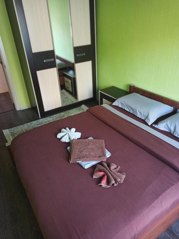 Усть-Каменогорск: Apartments on 23,1 Nаzarbaeva Ave