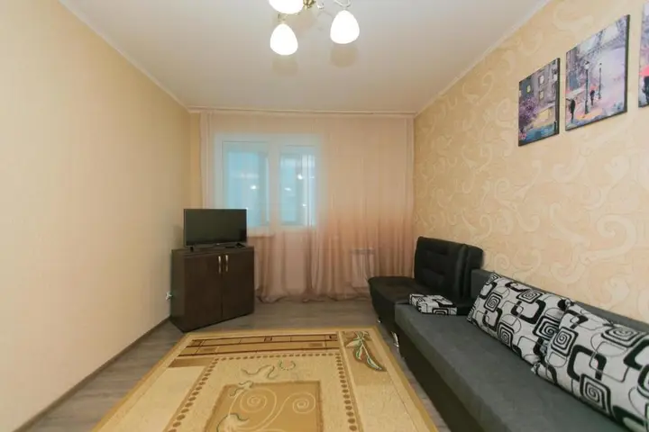 Астана: Two Bedroom Apartment On Sarayshyq Street 7B