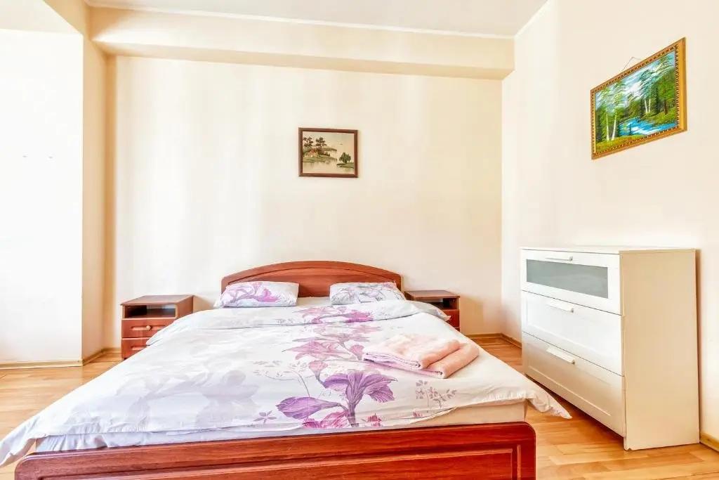 Алматы: 428 Apartamenty v tsentre Otlichno podhodjat dlja komandirovannyh i turistov