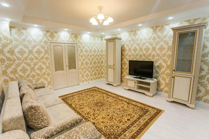 Астана: Apartment on Sarayshyq Street 7