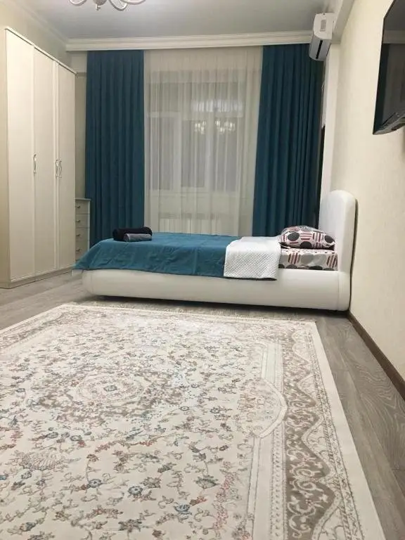 Актау: TRILLIONER Apartment 42