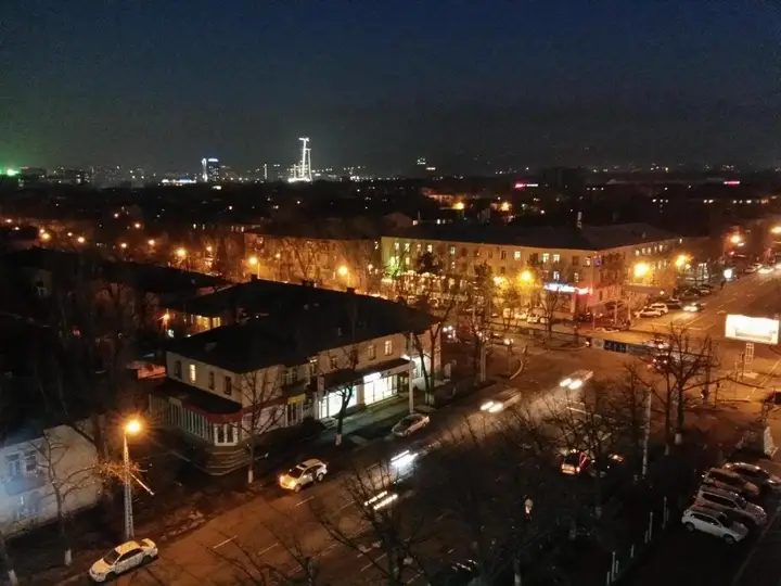 Алматы: "Kartina gornyh vershin" Kvartira- "Mountain view" Apartment