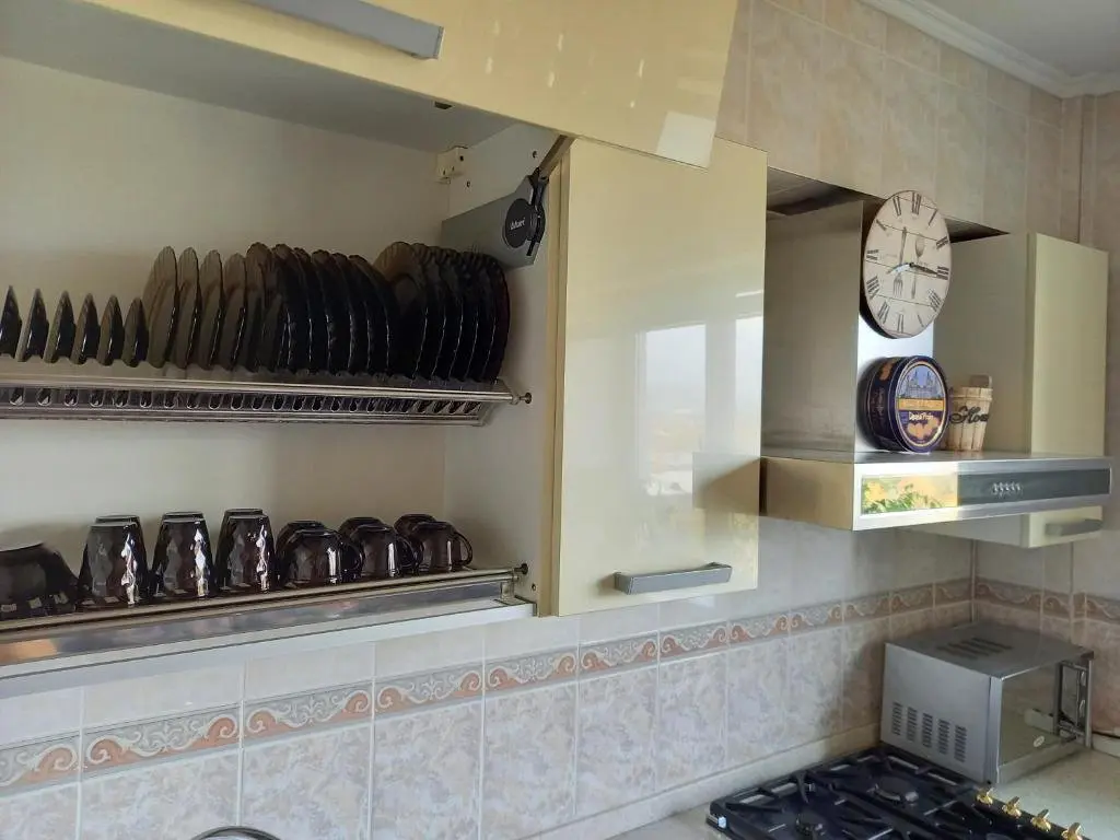 Алматы: "Kartina gornyh vershin" Kvartira- "Mountain view" Apartment