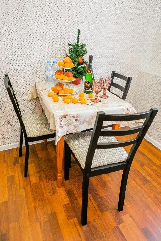 Павлодар: Apartamenty evro remont v Tsentre goroda
