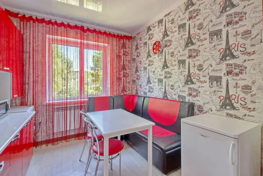 Алматы: Cozy apartment on Rozybakiev 145. Atakent