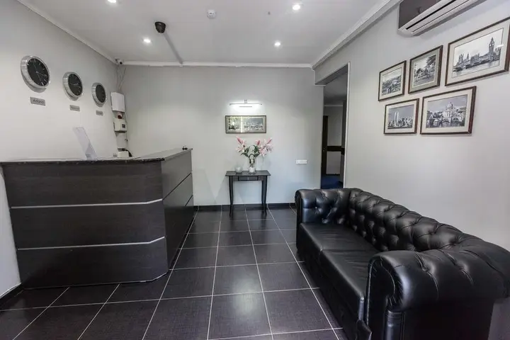 Алматы: Apartment On Abaya 157
