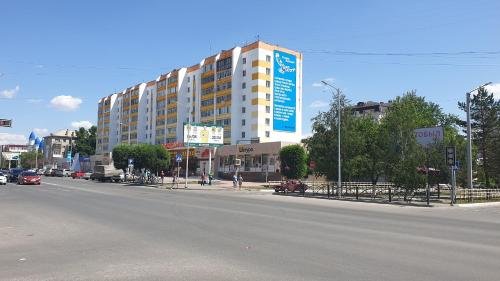 Костанай: Apartment on Abay 164