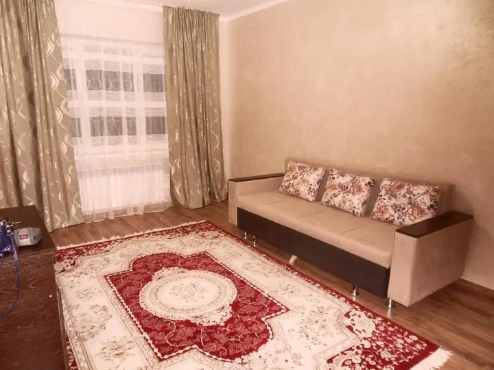 Алматы: 143 ulitsa Tole Bi