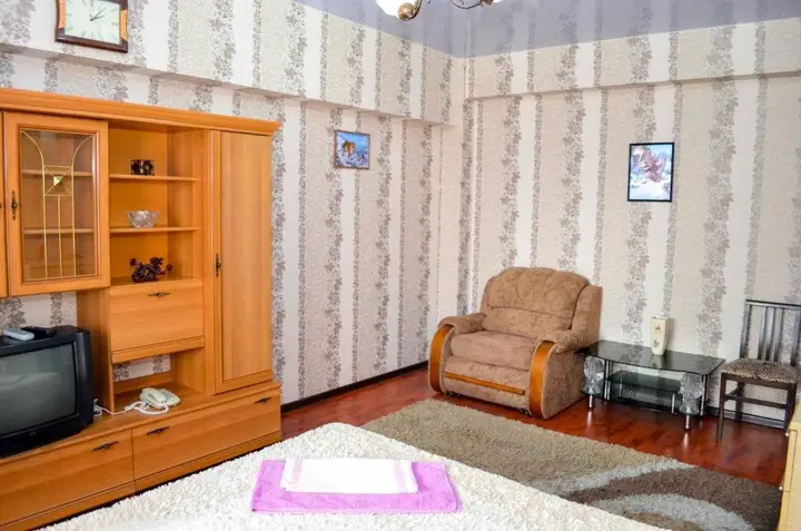 Алматы: Apartamenty na 20-j linii, 198