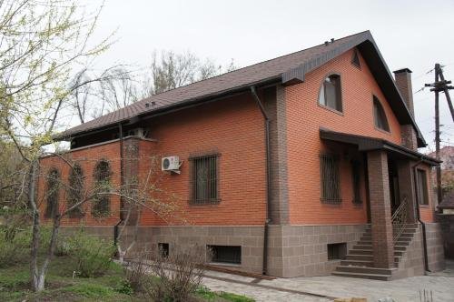 Алматы: Spa Guest House on Nauryzbai Batyra 18