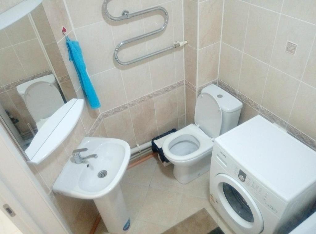 Астана: Apartment Beside Ibis Hotel