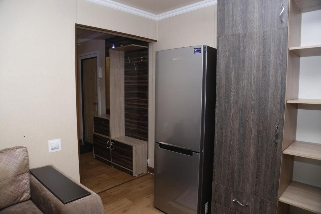 Алматы: Apartment on Satpaev 111A