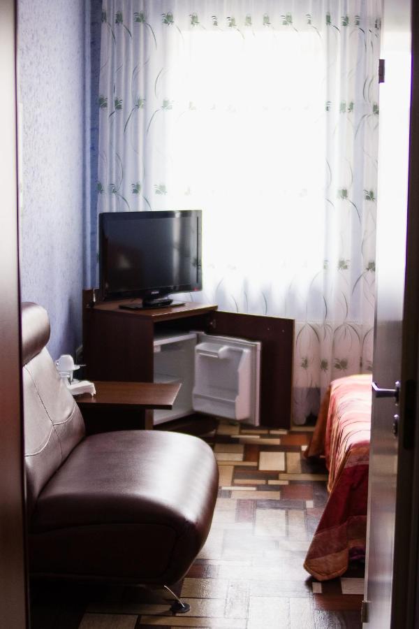Междуреченск: Gostinitsa Robinzon