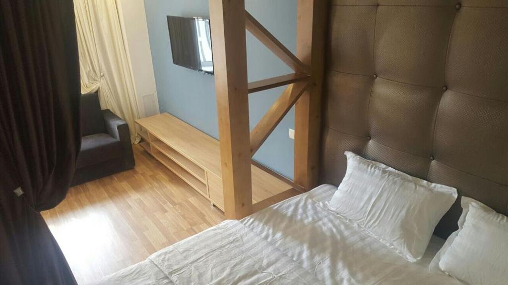 Караганда: Sunrise inn apartment on Bukhar Zhyrau st. 72-23
