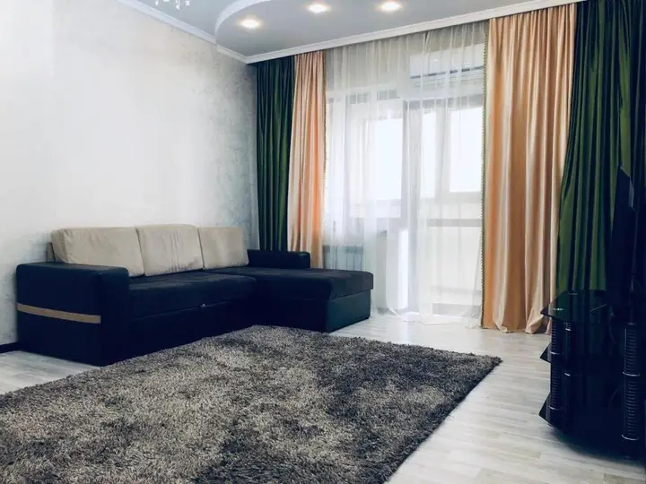 Алматы: Arai apartments on 6 floor 94