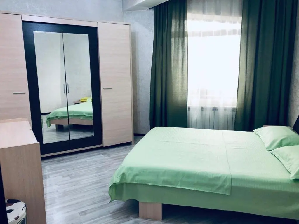 Алматы: Arai apartments on 6 floor 94