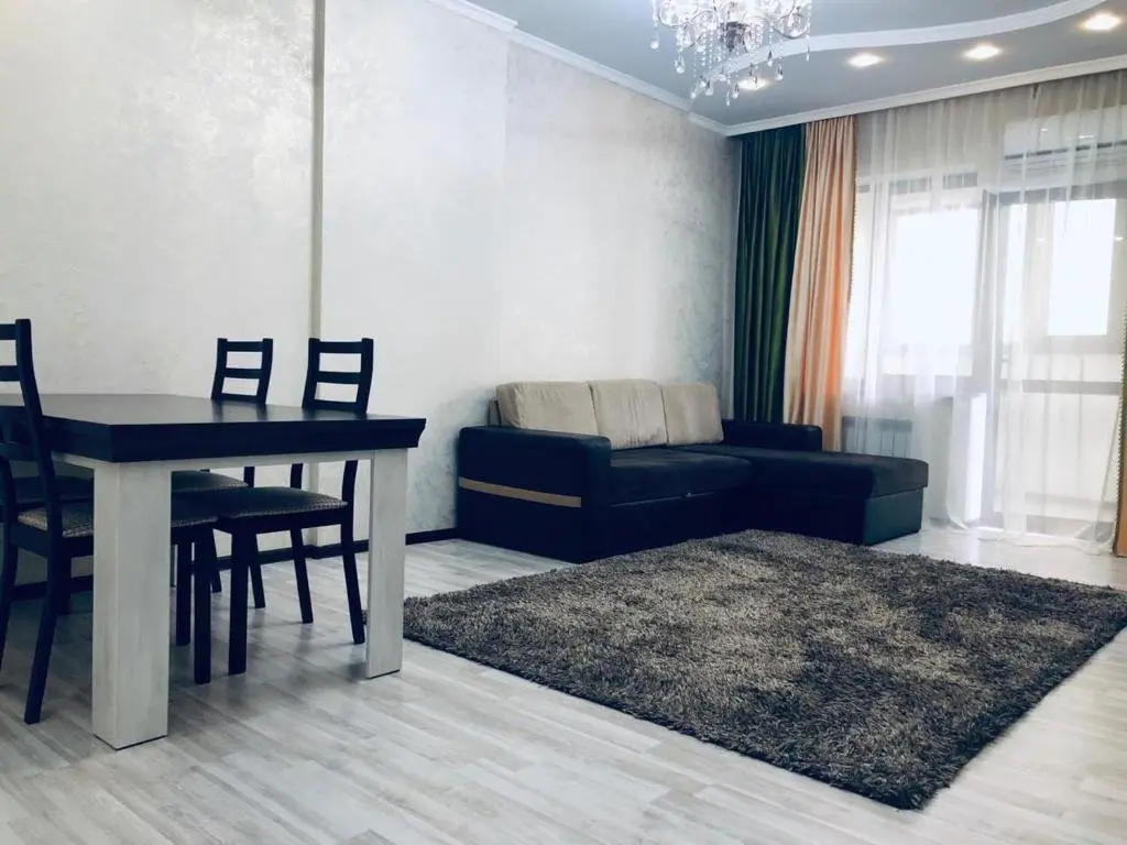 Алматы: Arai apartments on 6 floor 94
