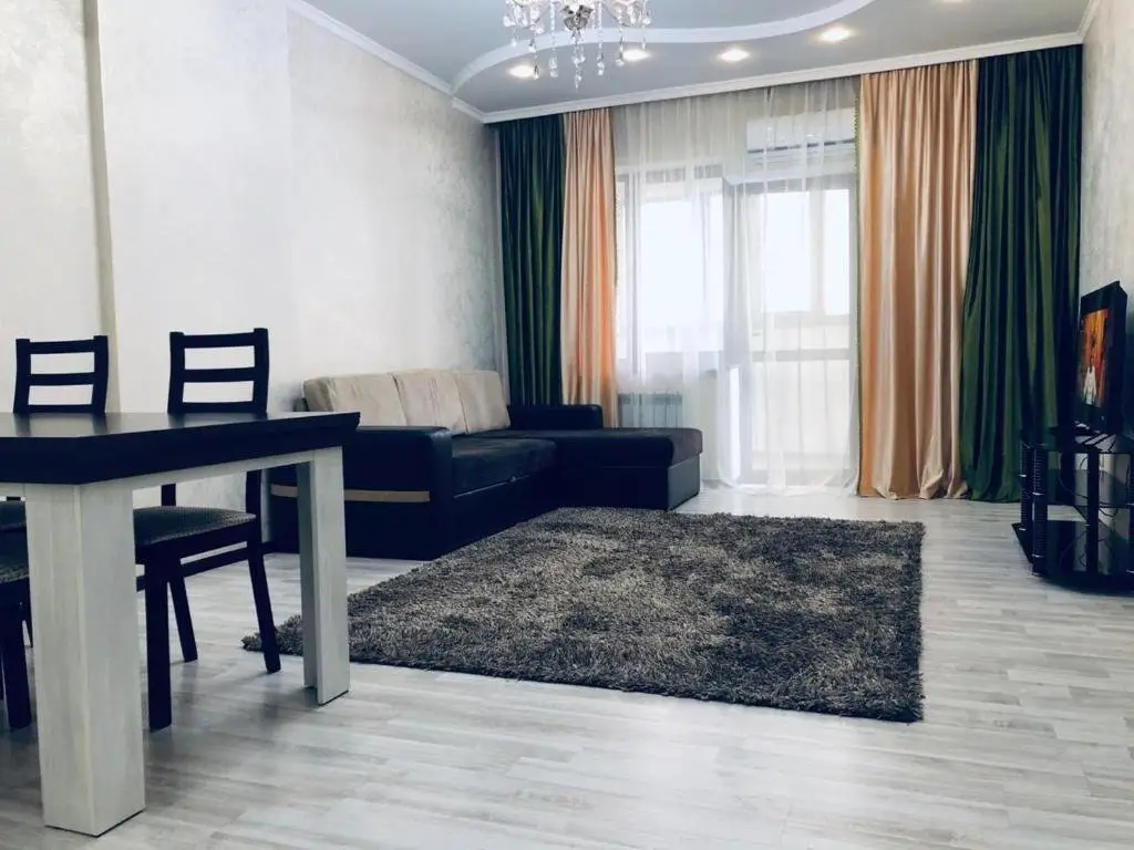 Алматы: Arai apartments on 6 floor 94