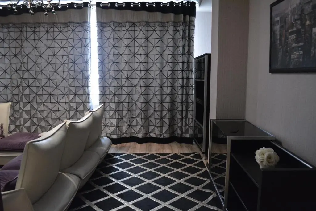 Алматы: Apartment on Al-Farabi Avenue 7