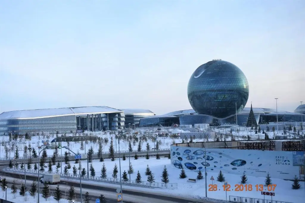Астана: 2 bedroom apartment next to AIFC, Nazarbayev University & former EXPO