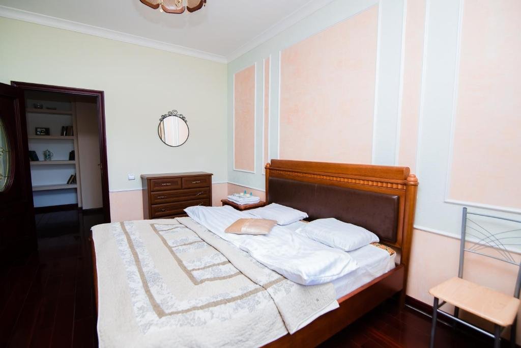 Астана: Apartment on Kunaeva 14