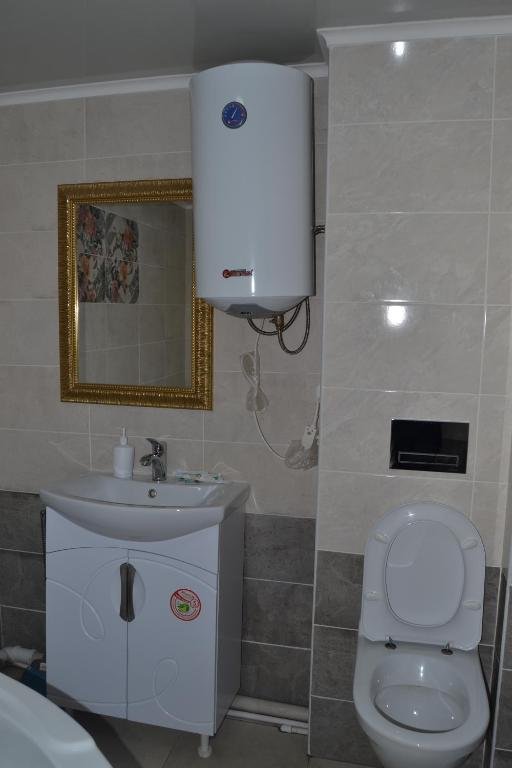 Караганда: Sunrise apartment on Alikhanov st. 28-3