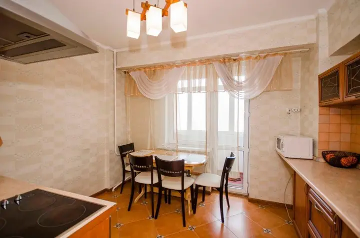 Алматы: Apartment at Samal-3, 9