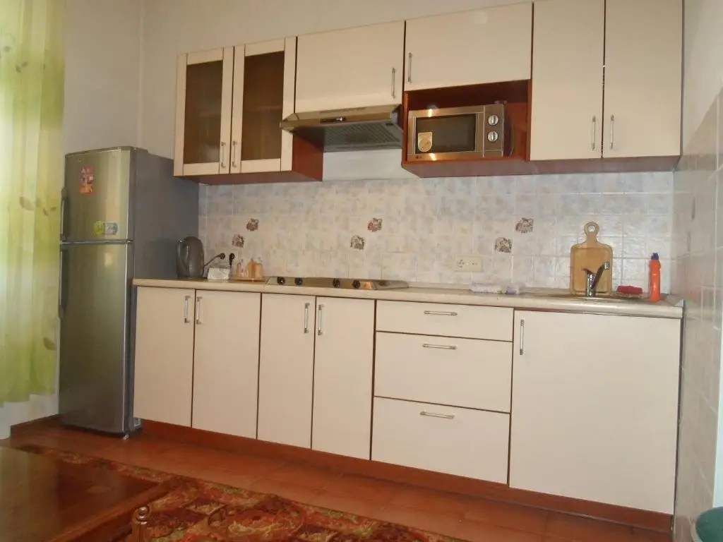 Астана: Apartment on Respublika 9/1
