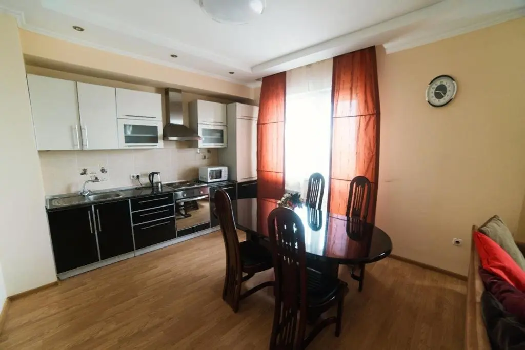 Алматы: Apartment MegaTower 000349