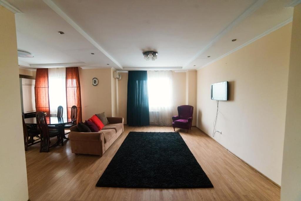 Алматы: Apartment MegaTower 000349