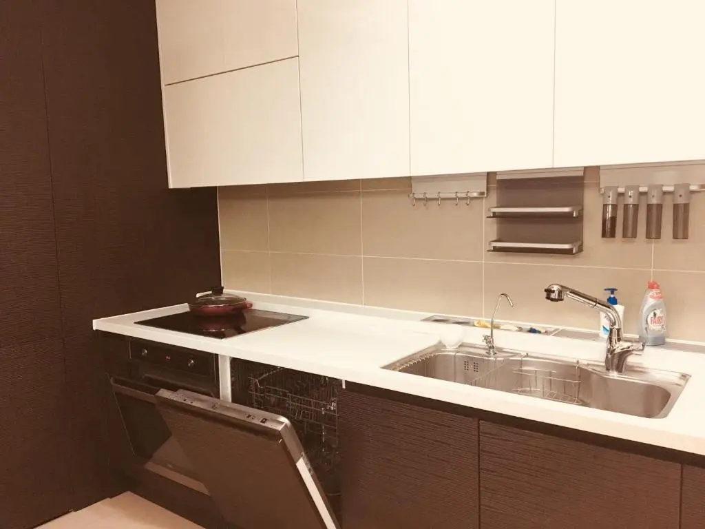 Астана: Apartment on Koshkarbaeva 10