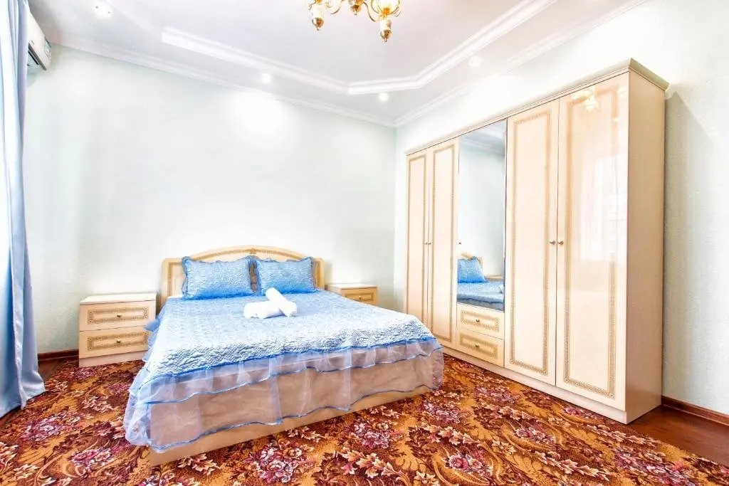 Астана: 3 komn apartamenty v ZhK Nursaia-2