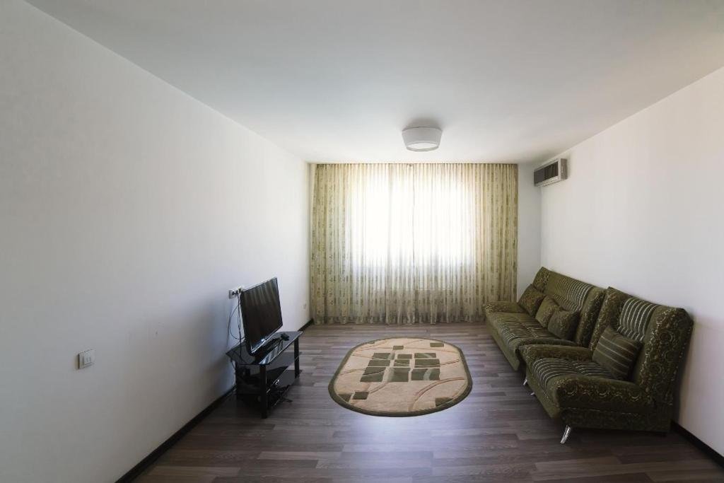 Алматы: Apartment MegaTowers 000334
